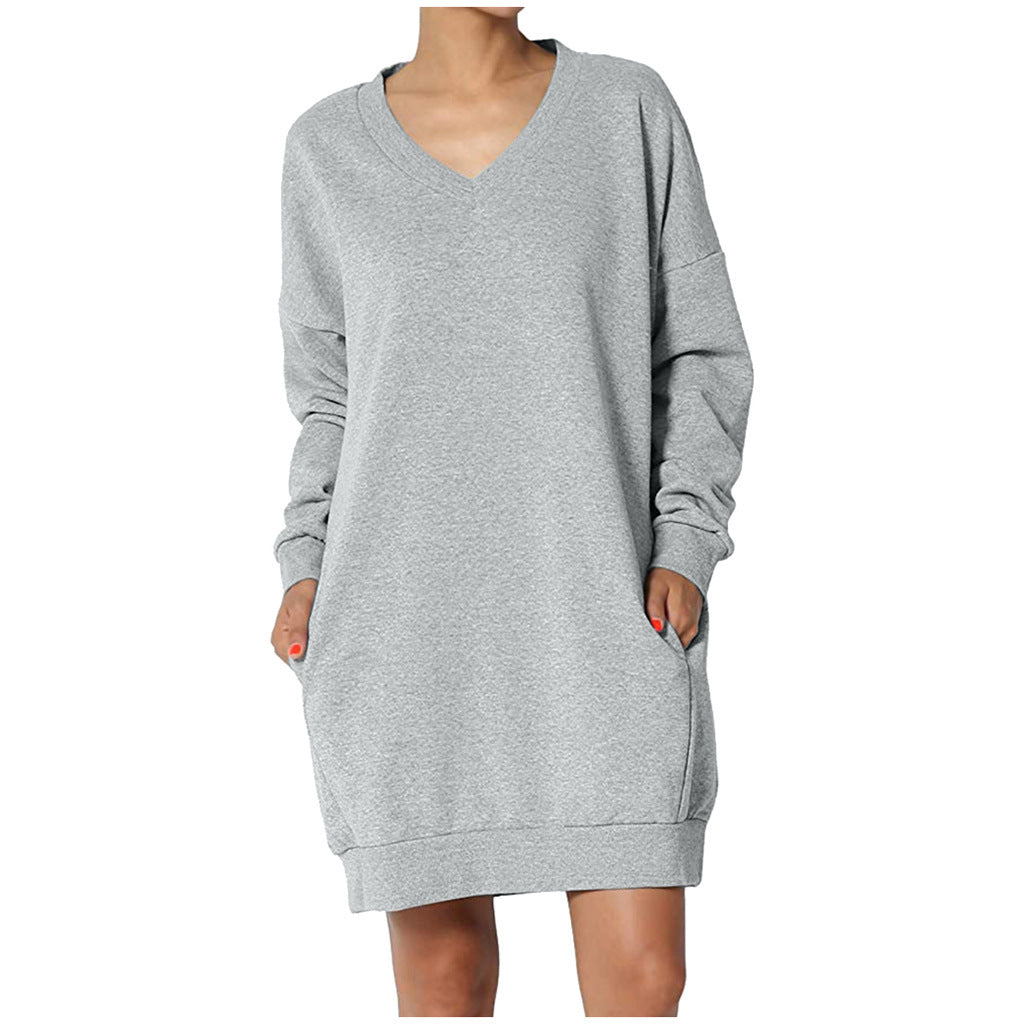 Damen Sweatkleid mit tiefem V-Ausschnitt und praktischen Taschen Stalluxe