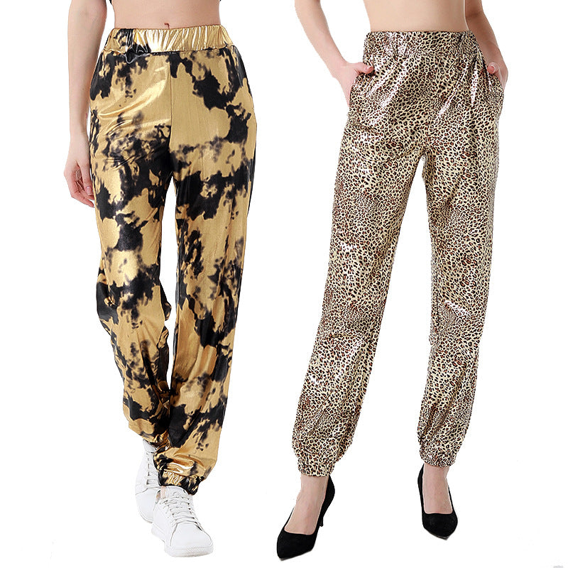Damen Samt Jogginghose im angesagten Leopardenlook Stalluxe