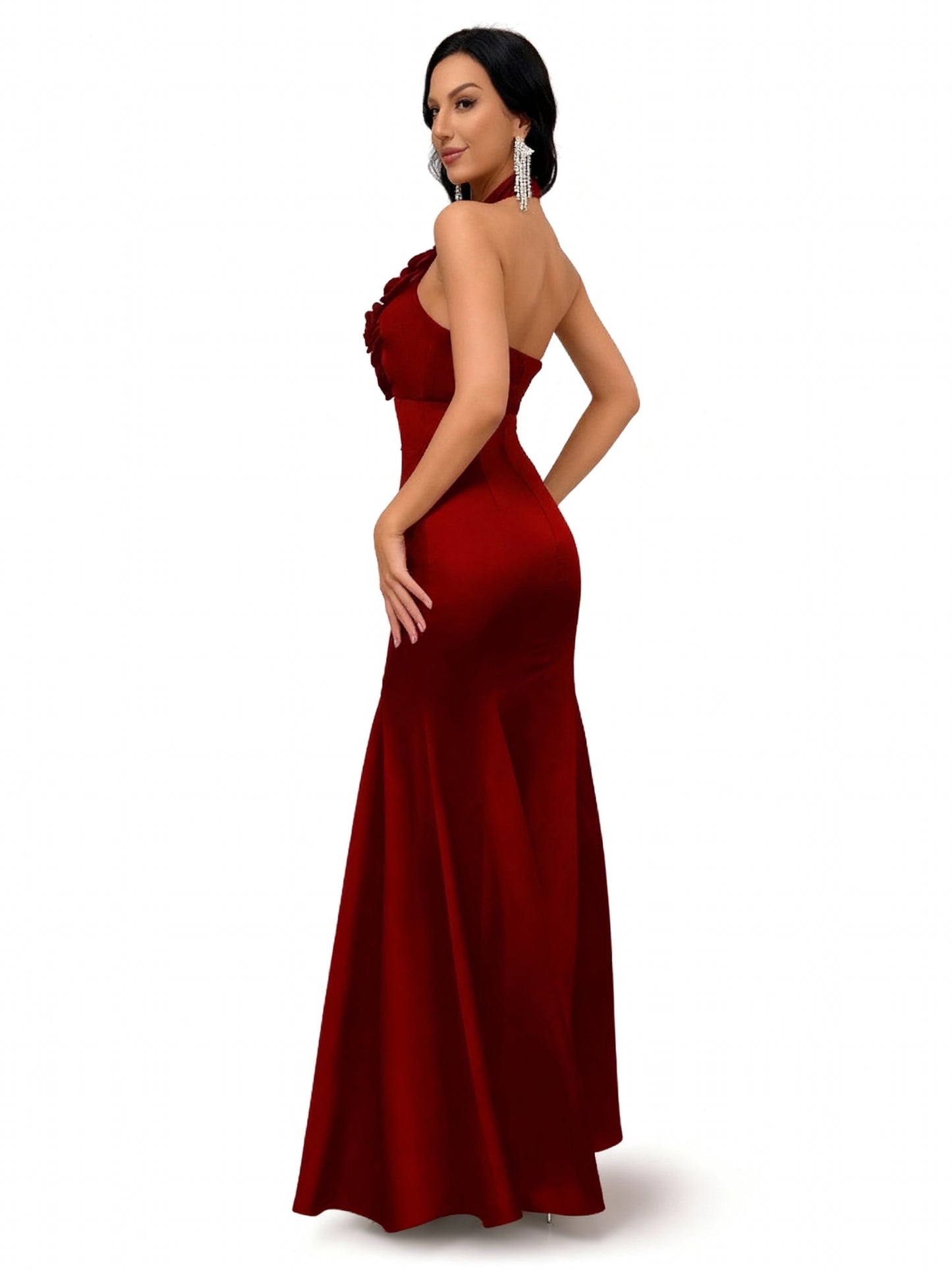 Stalluxe | Göttliches Abendkleid mit Blumenapplikationen, offenem Rücken und Meerjungfrauen-Schnitt