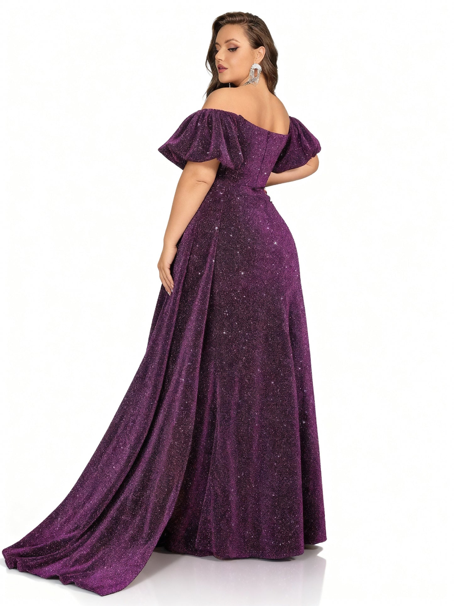 Stalluxe | Schulterfreies Langkleid mit Schlitz in Großen Größen