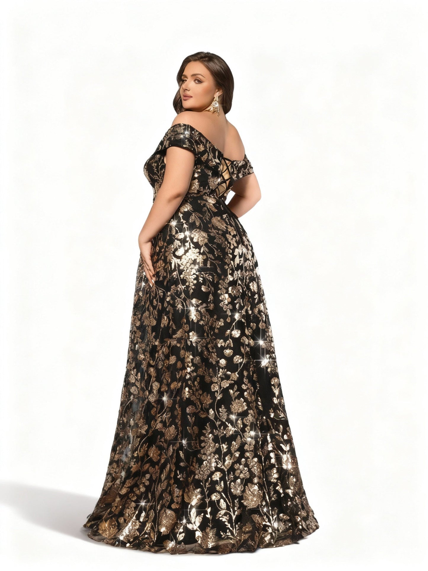 Stalluxe | Schwarzes Etuikleid in Übergröße für festliche Anlässe