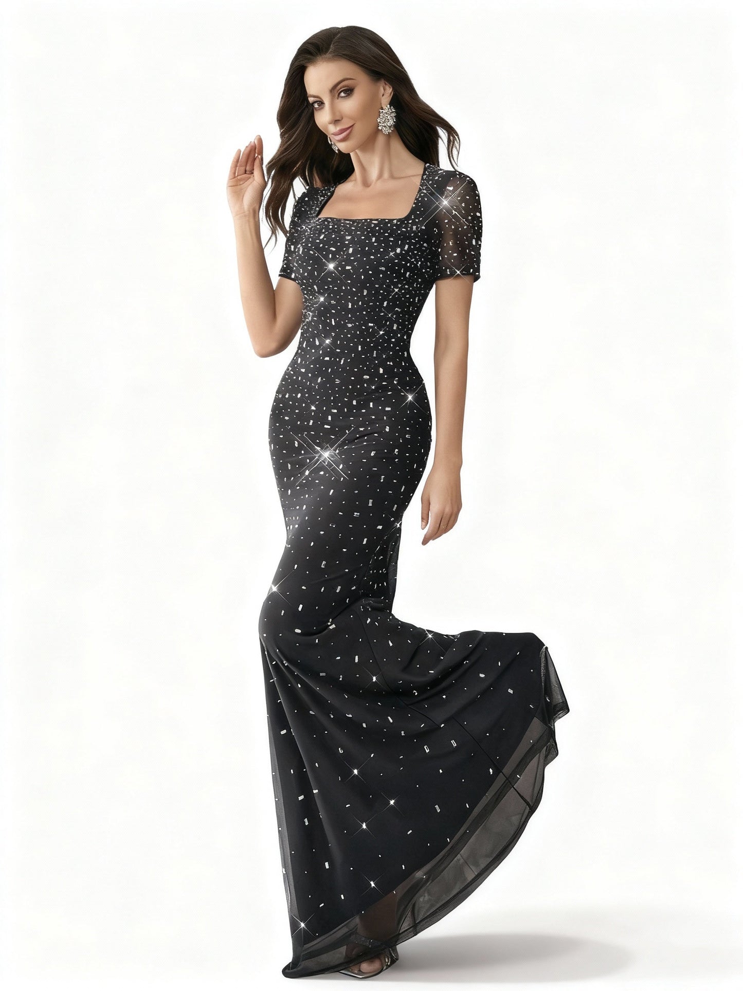 Stalluxe | Elegantes Schwarzes Strasskleid mit Quadratkragen und Kurzen Ärmeln