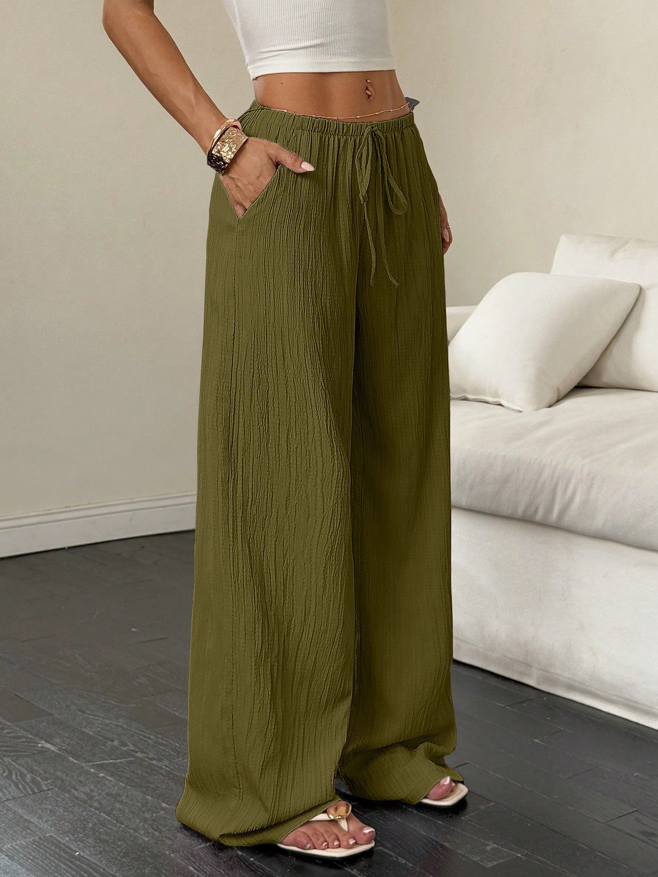 Damen Weite Hose mit elastischem Bund und seitlichen Taschen Stalluxe