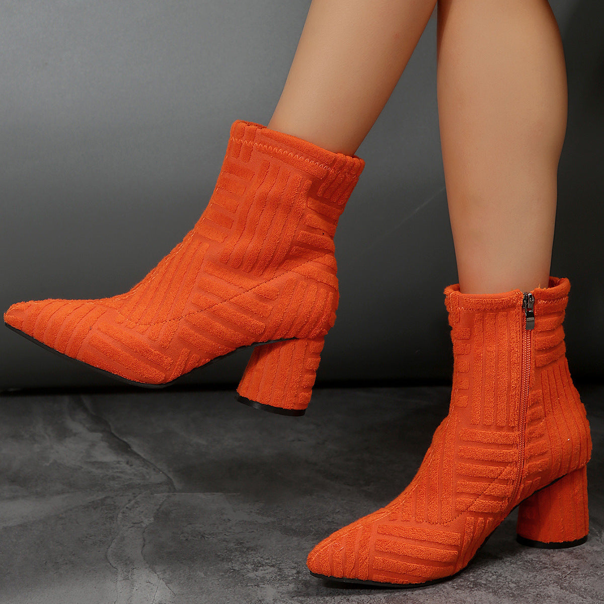 Damen Stiefeletten mit trendiger Ripp-Struktur und komfortablem Blockabsatz Stalluxe