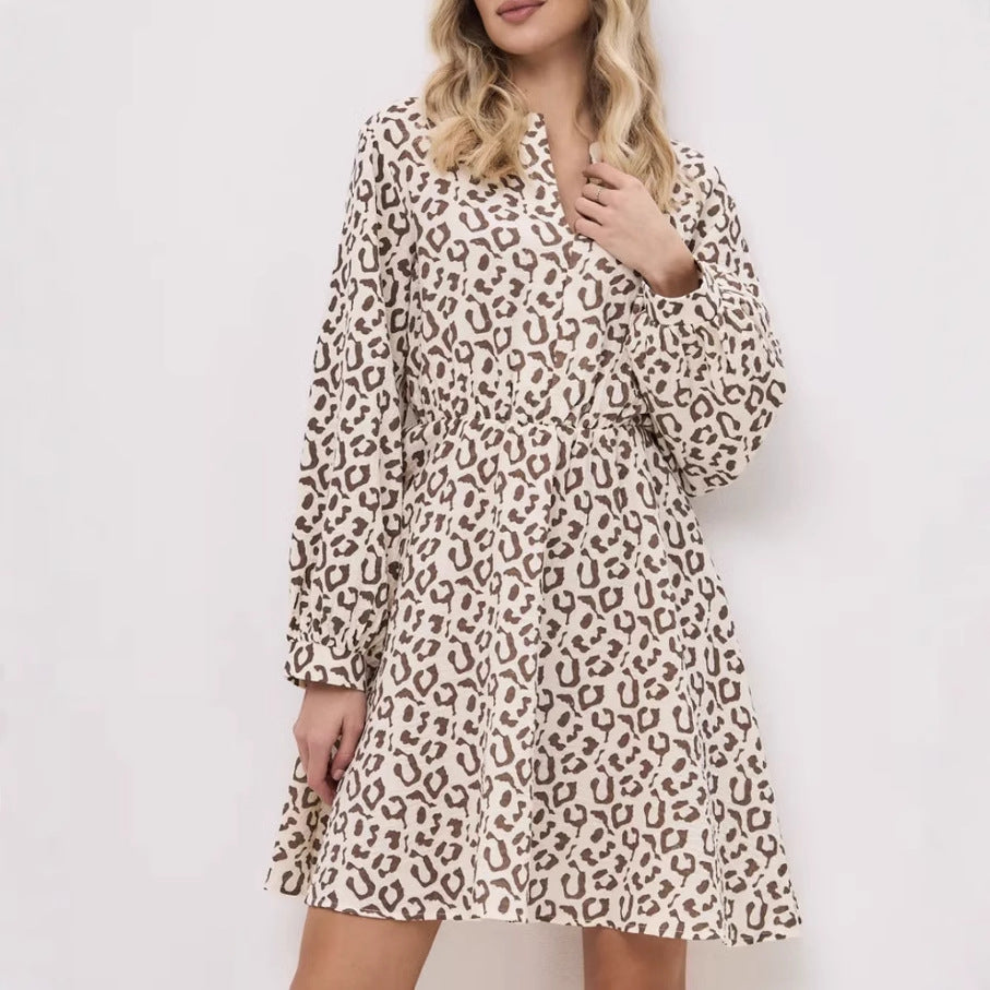 Damen Freizeitkleid mit taillierbarem Gürtel und eleganten Rüschendetails Stalluxe