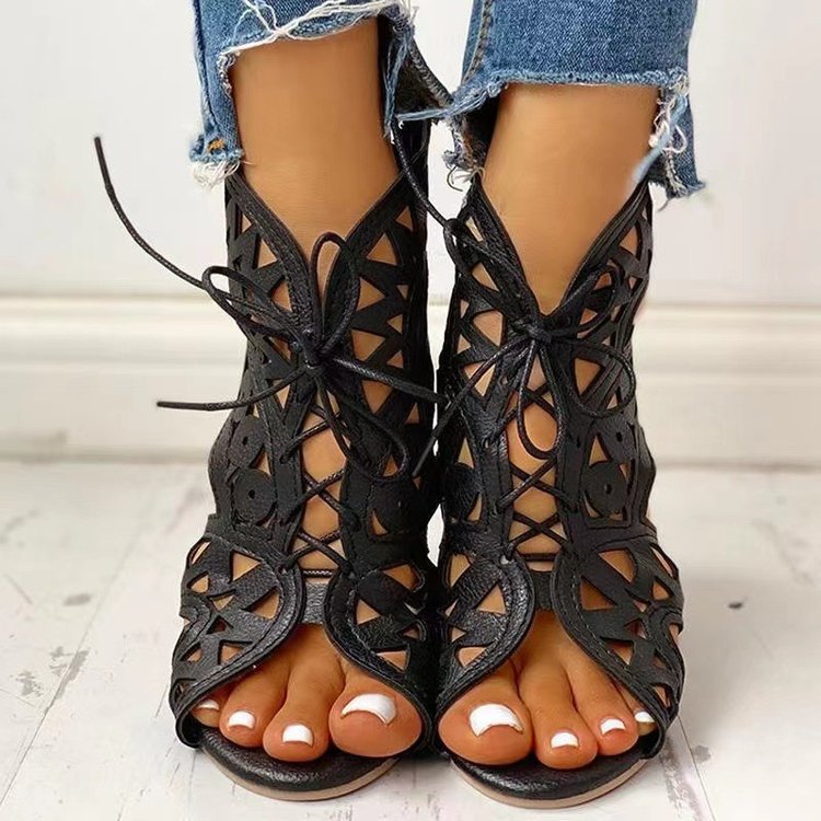 Damen Schnürsandalen mit kunstvollem Cut-Out-Design Stalluxe