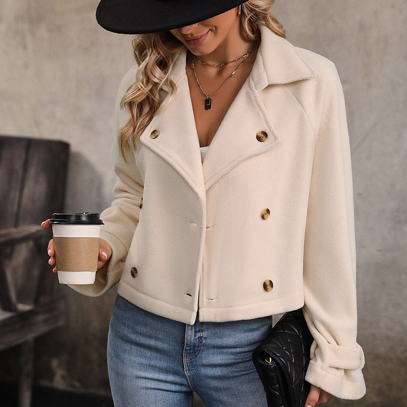 Damen kurze Plüschjacke im modischen Oversized-Stil Stalluxe