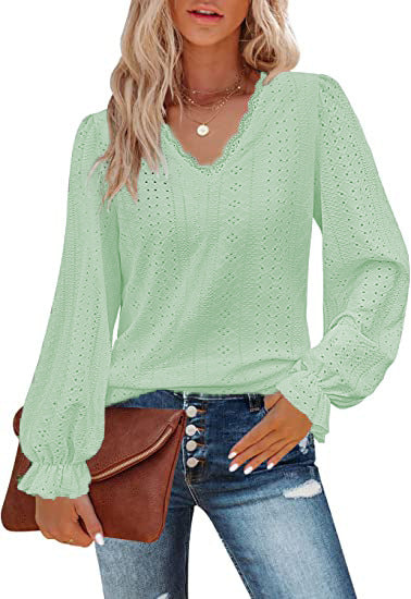 Damen Bluse mit romantischem Schnitt und detailreicher Stickerei Stalluxe