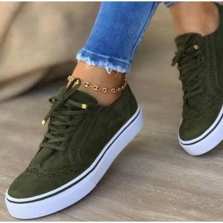 Damen sportive Sneaker mit dekorativen Broguing-Details und atmungsaktiver Sohle Stalluxe