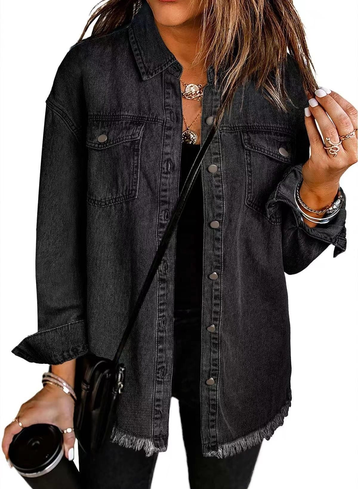 Damen lässige Jeansjacke mit fransigen Säumen und aufgesetzten Taschen Stalluxe
