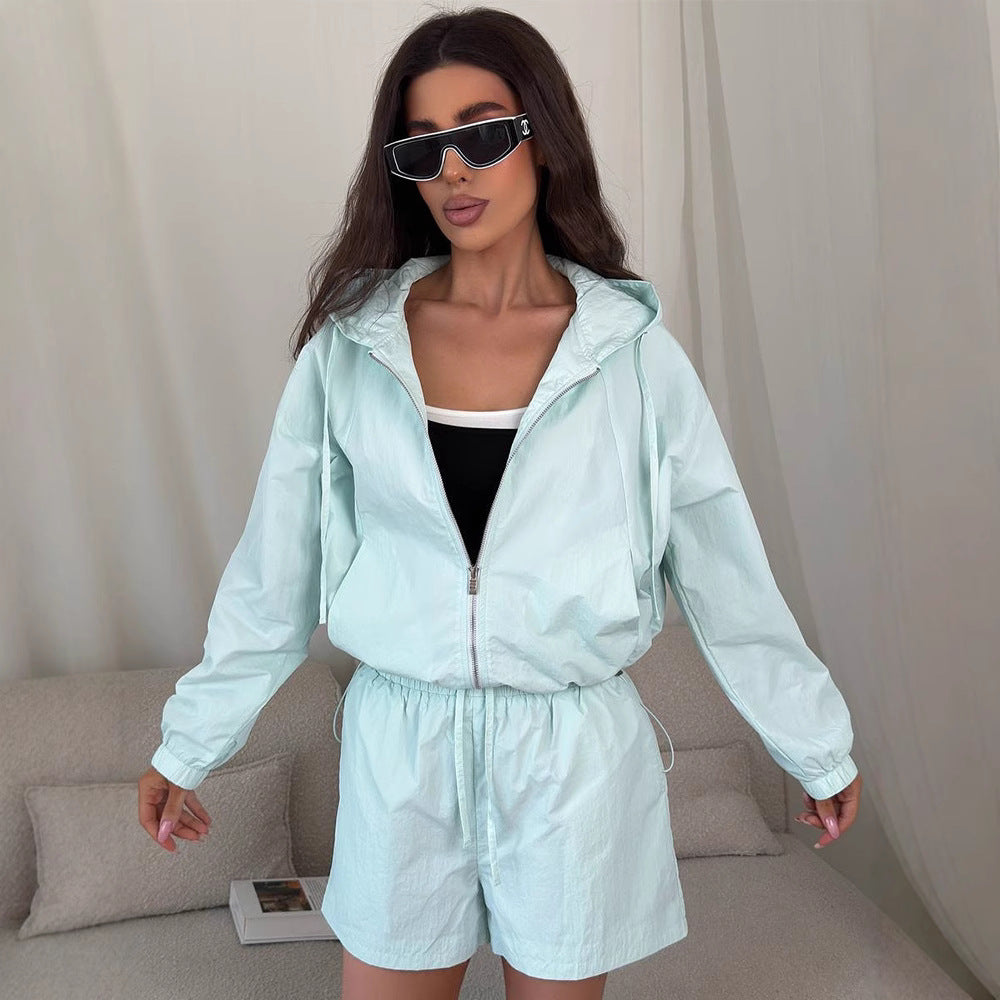 Damen modischer Kapuzenjacke und Shorts Set Stalluxe