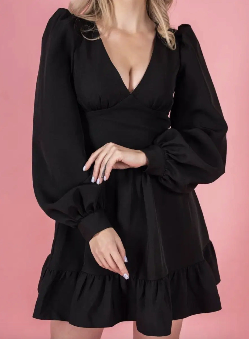 Damen Minikleid mit schwingendem Rock und Puffärmeln Stalluxe
