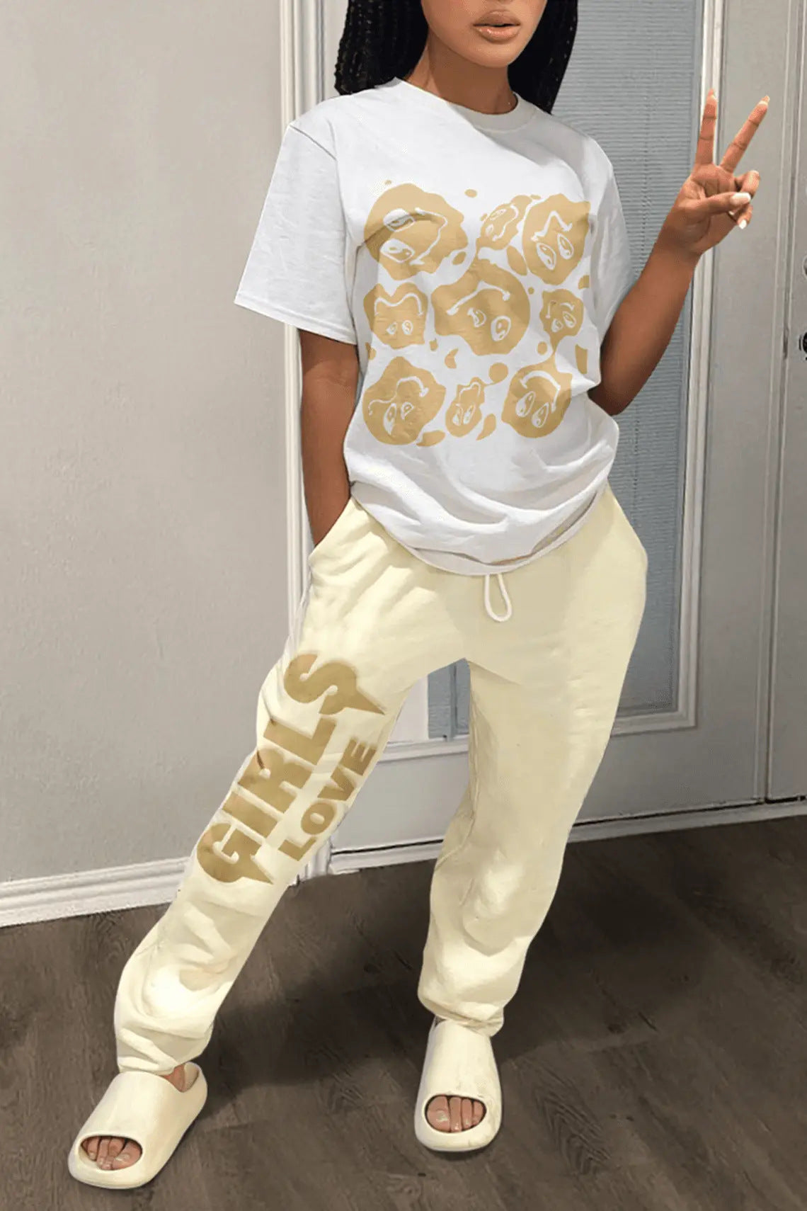 Damen bequeme Jogginghose mit motivierendem Schriftzug Stalluxe