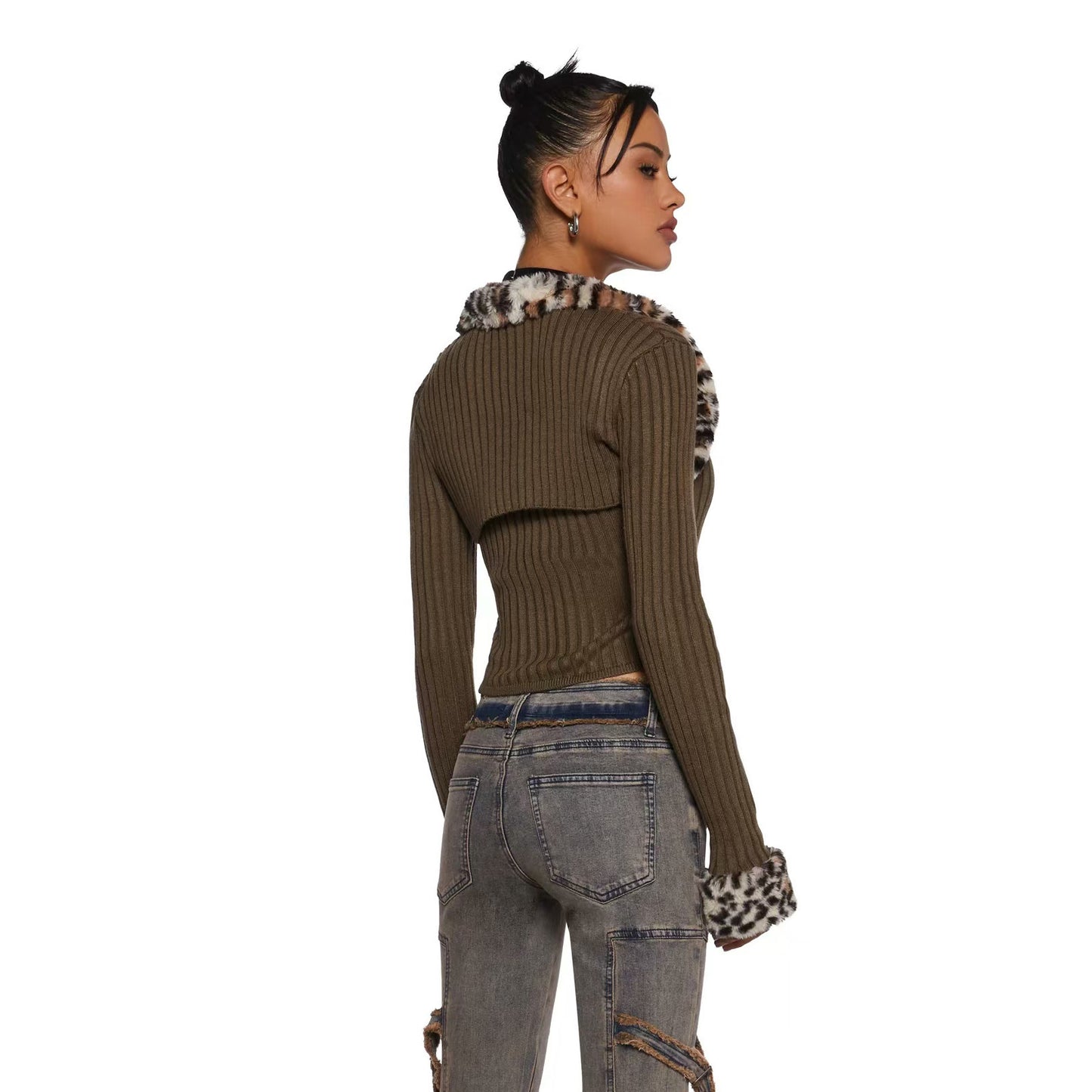 Damen Strickkleid mit tiefem V-Ausschnitt und Raffinierter Knopf-Verzierung Stalluxe
