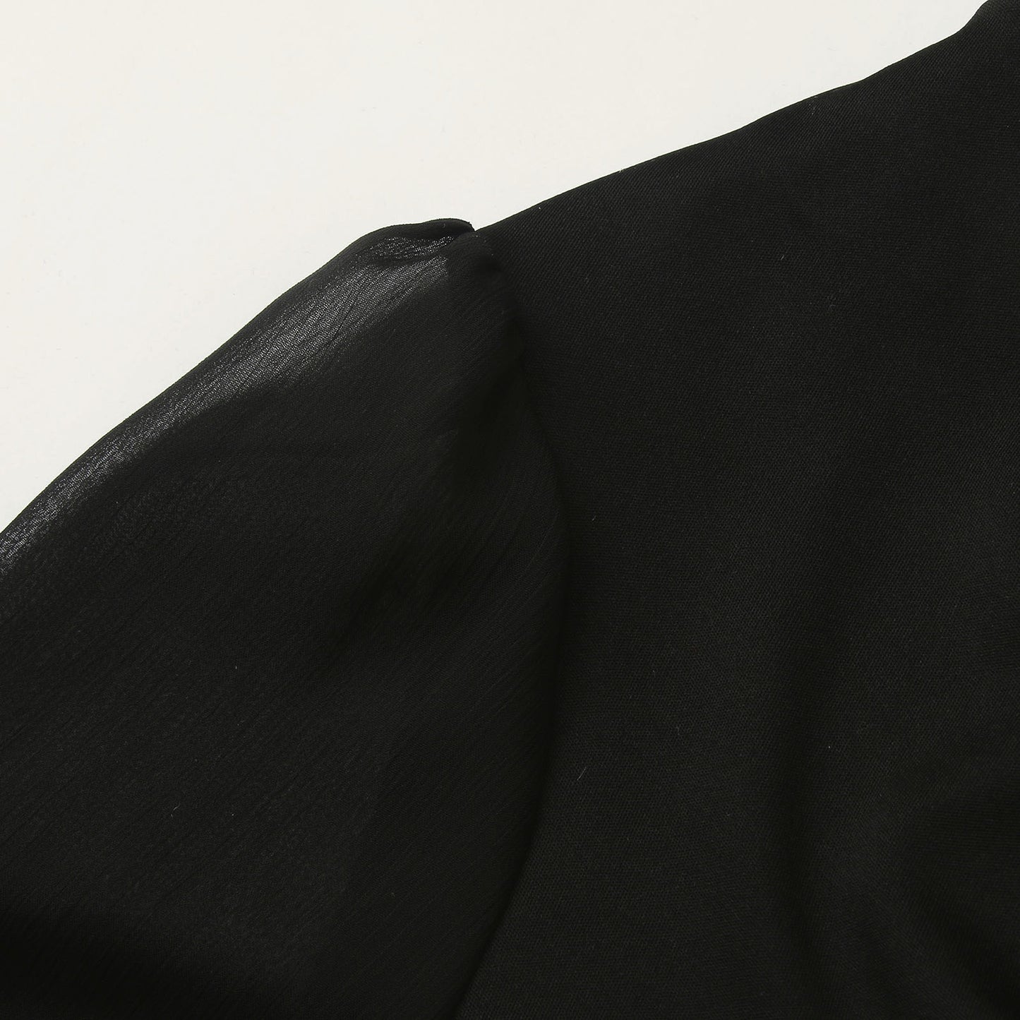 Damen Glamouröses Minikleid mit transparenten Ärmeln und funkelnden Akzenten Stalluxe