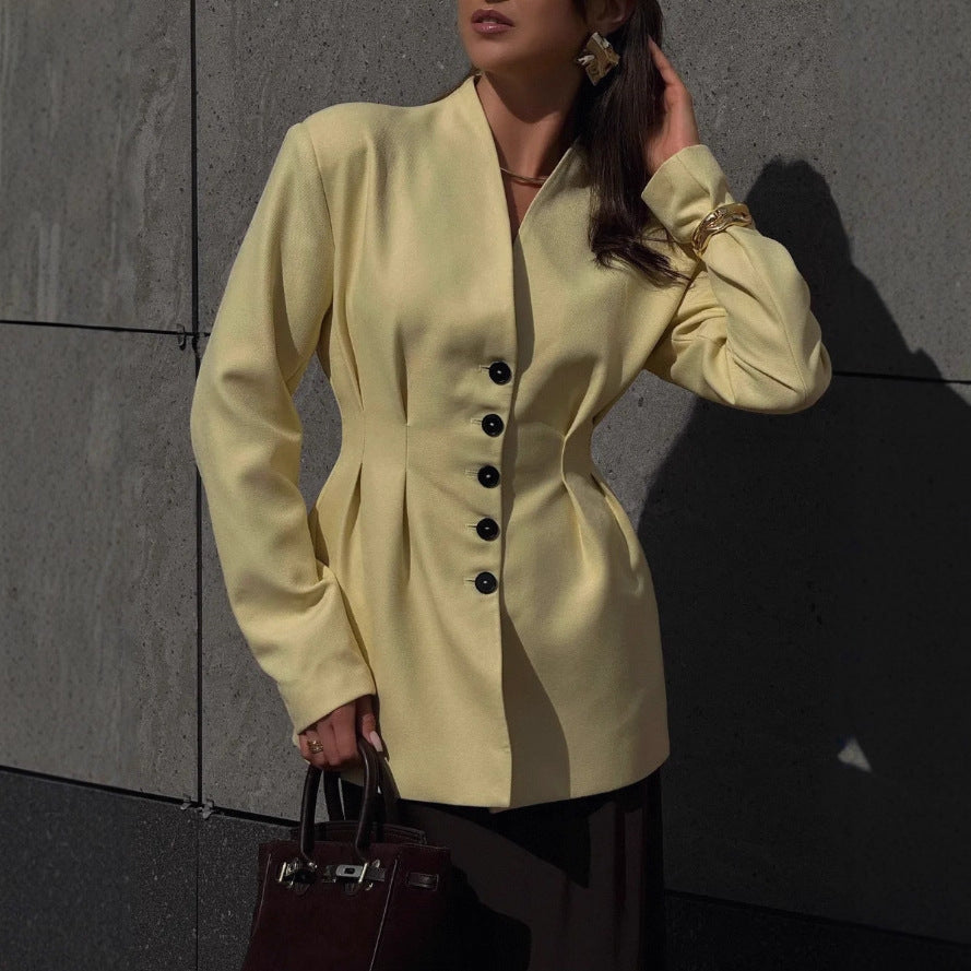 Damen Modischer Blazer mit tailliertem Schnitt und eleganten Knopfdetails Stalluxe
