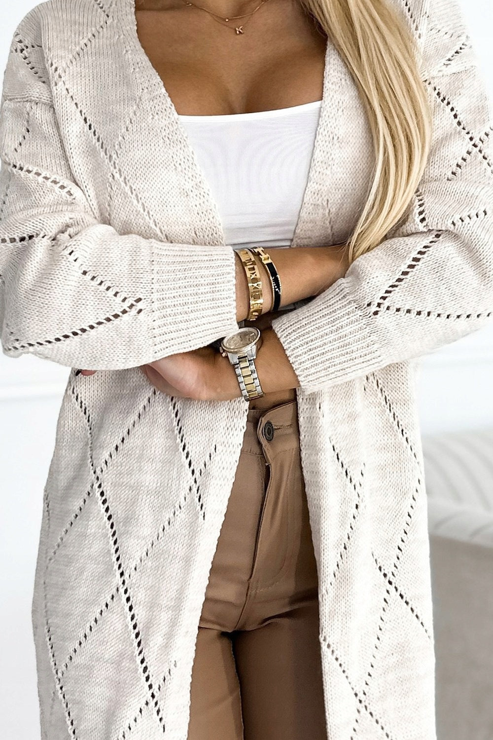 Damen Langer Strickcardigan mit elegantem Lochmuster und praktischen Taschen Stalluxe