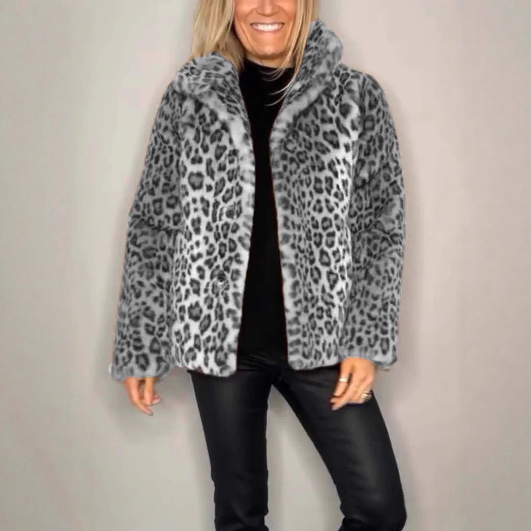 Damen Flauschige Leopardmuster Jacke mit hohem Kragen Stalluxe