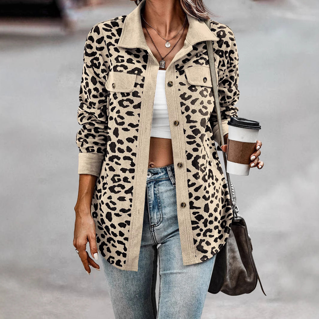 Damen Freizeitjacke mit strukturiertem Leopardenmuster und praktischen Taschen Stalluxe