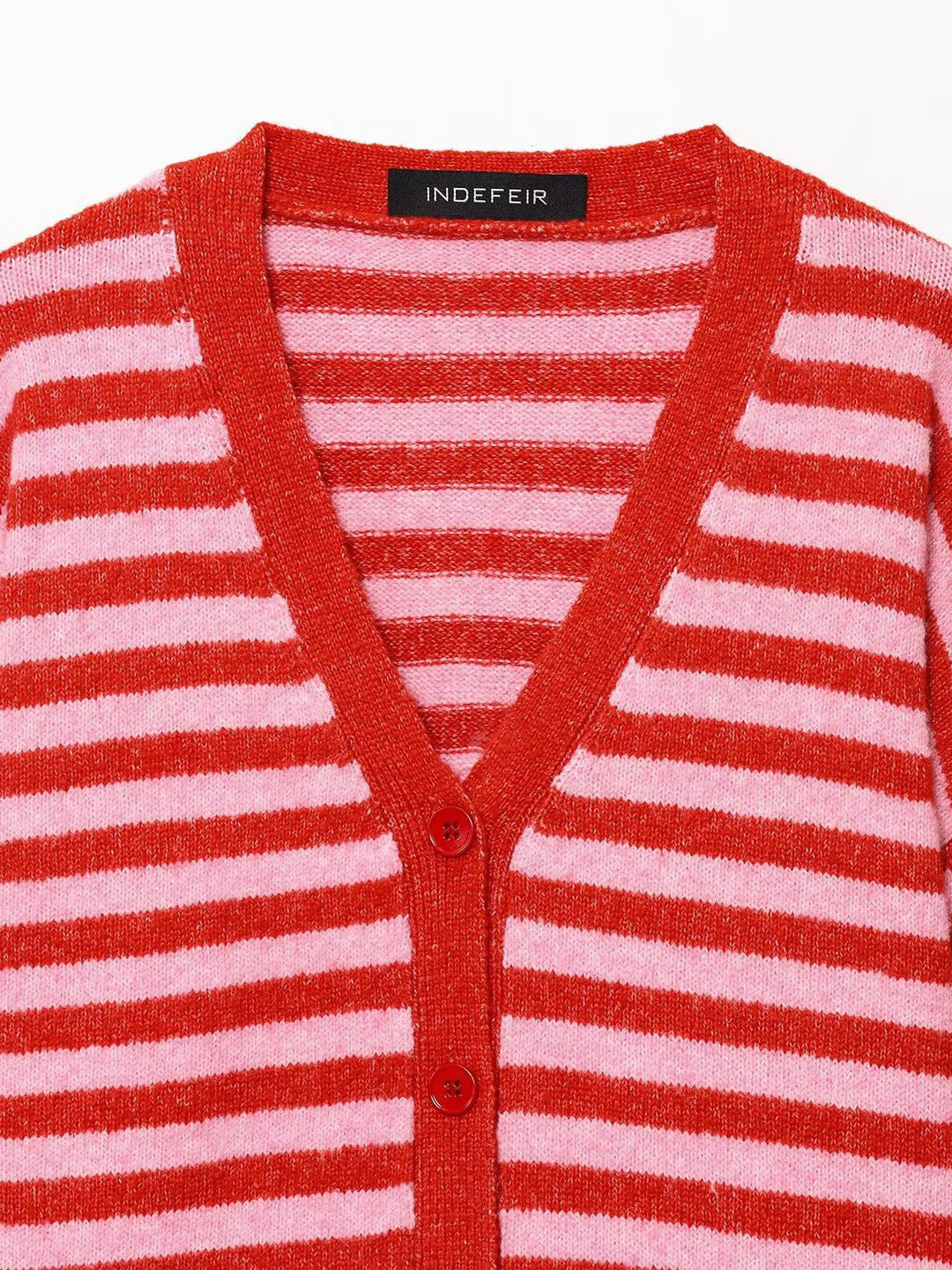 Damen modische gestreifte Strickjacke mit V-Ausschnitt und Knopfleiste Stalluxe