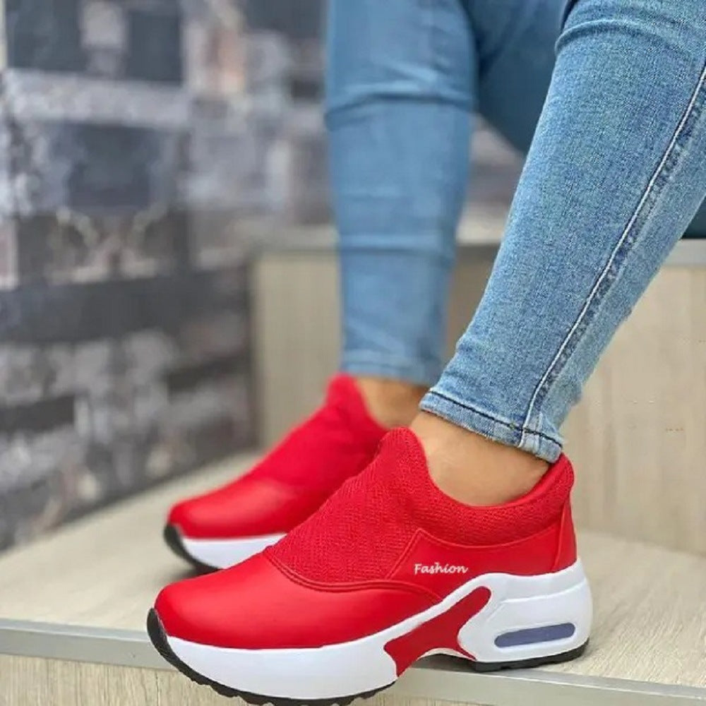 Damen modische Slip-On Sneakers mit atmungsaktivem Obermaterial und dämpfender Sohle Stalluxe