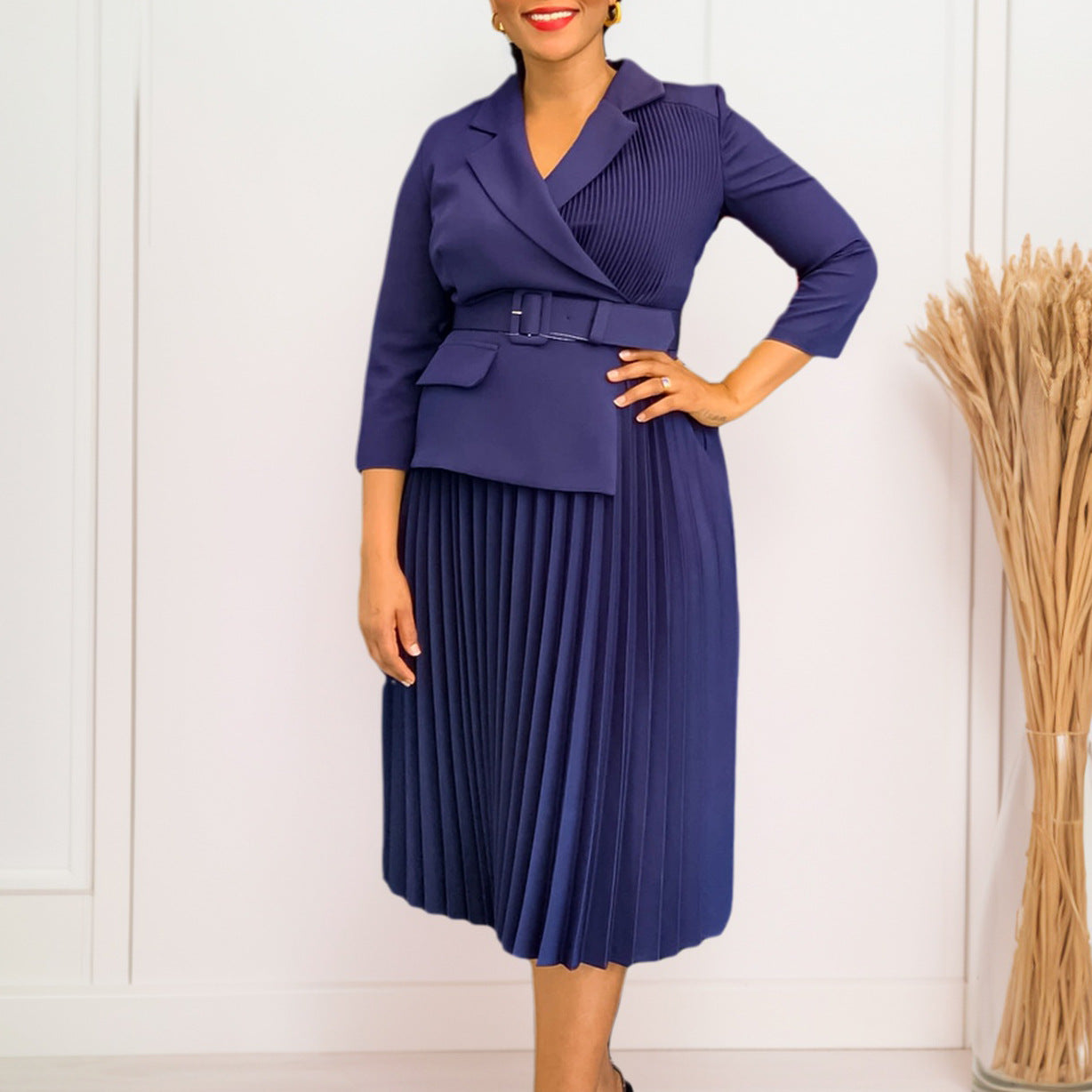 Damen elegantes und modisches Blazer-Kleid mit Falten
