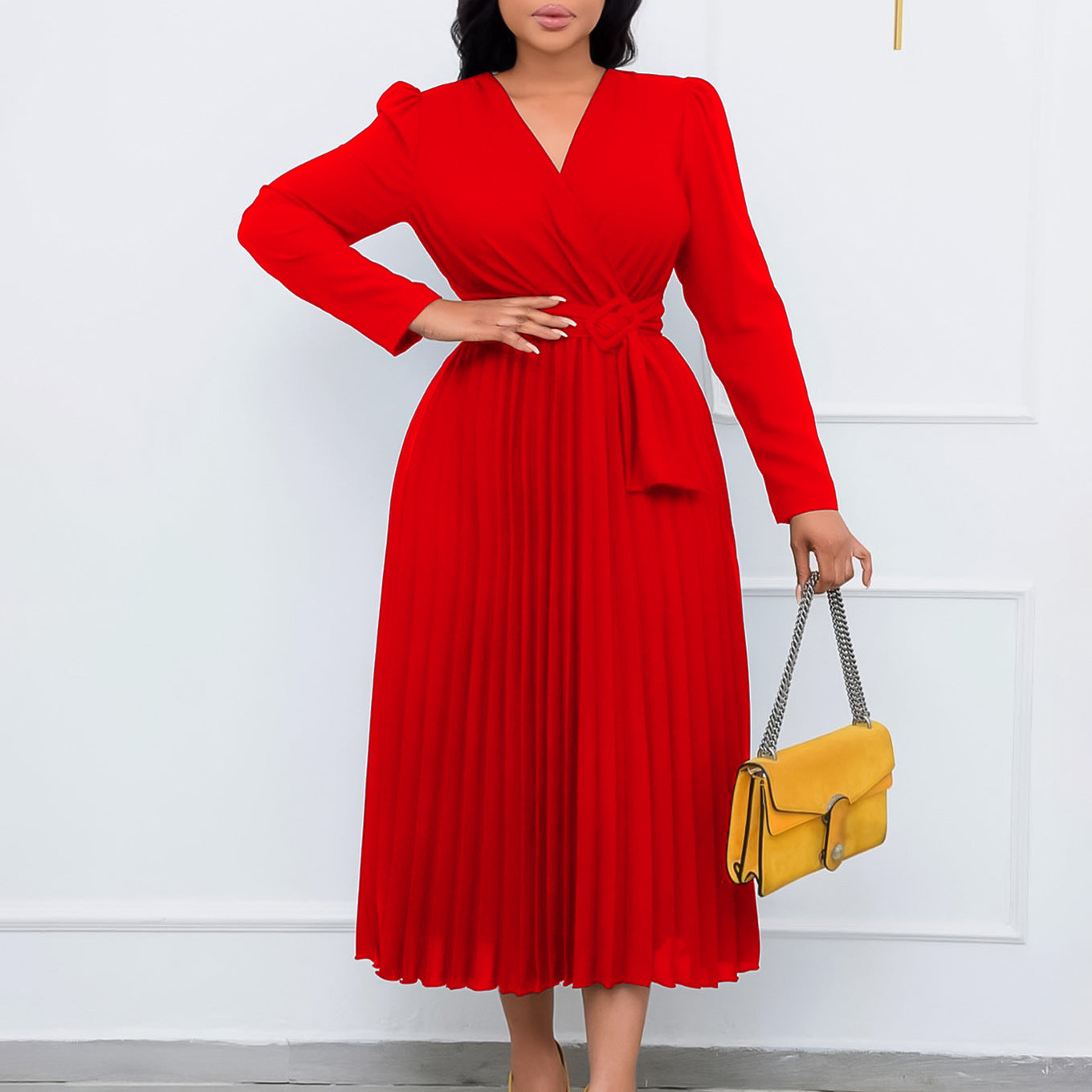 Damen Maxikleid mit Wickeldesign und eleganter Plisseeverarbeitung Stalluxe