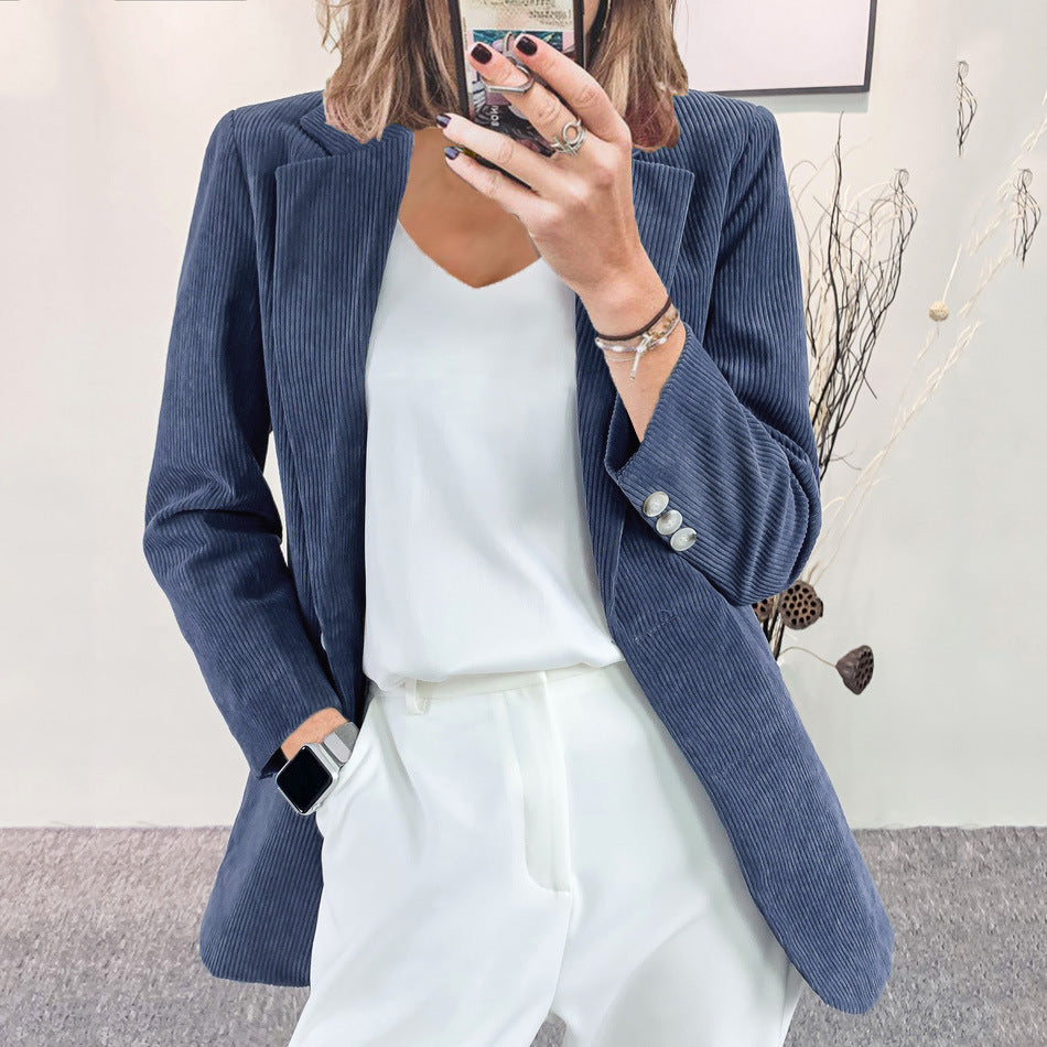 Damen elegante Cordjacke mit strukturiertem Design und modischen Details Stalluxe