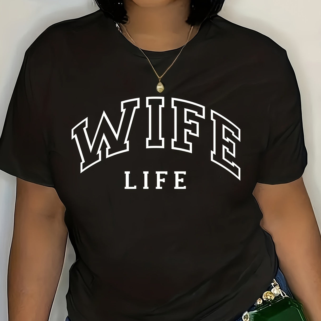 Damen T-Shirt mit auffälligem Schriftzug und lässigem Schnitt Stalluxe