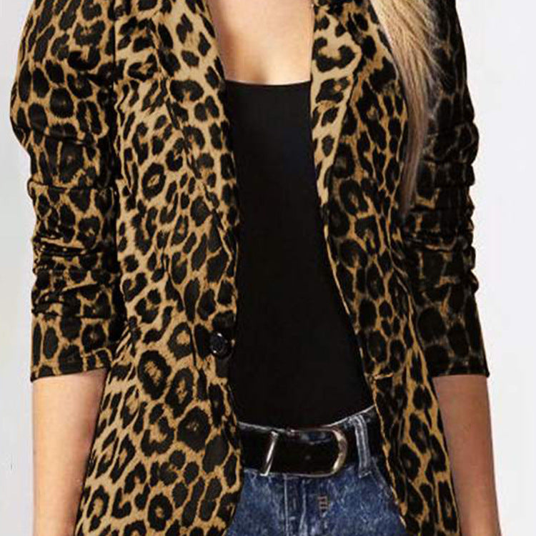 Damen Modischer Blazer im Leopardenmuster mit eleganten Details Stalluxe
