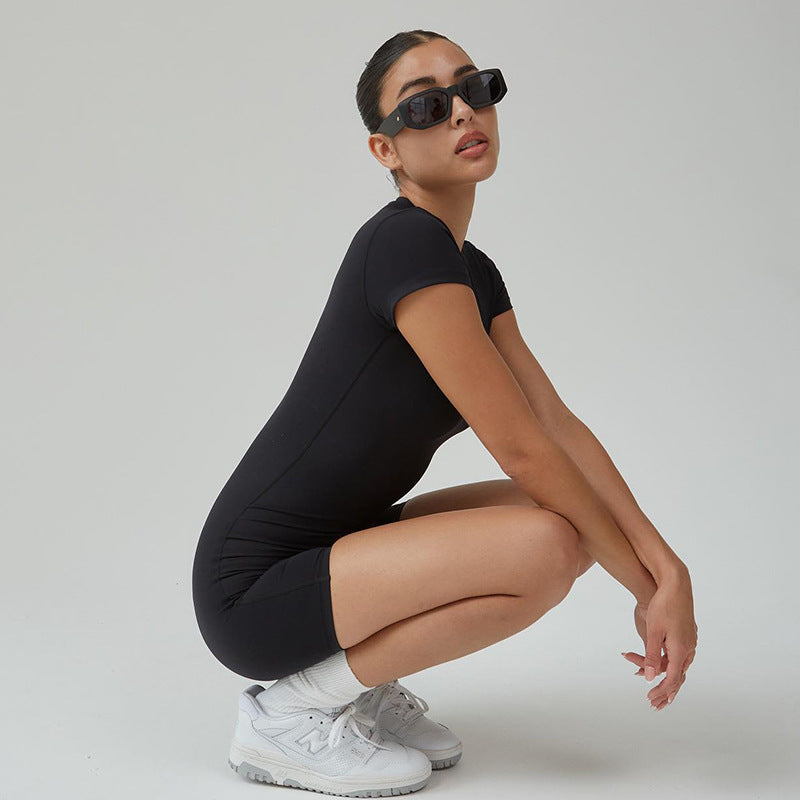 Damen eleganter Kurzoverall mit eng anliegendem Schnitt und Rundhalsausschnitt Stalluxe