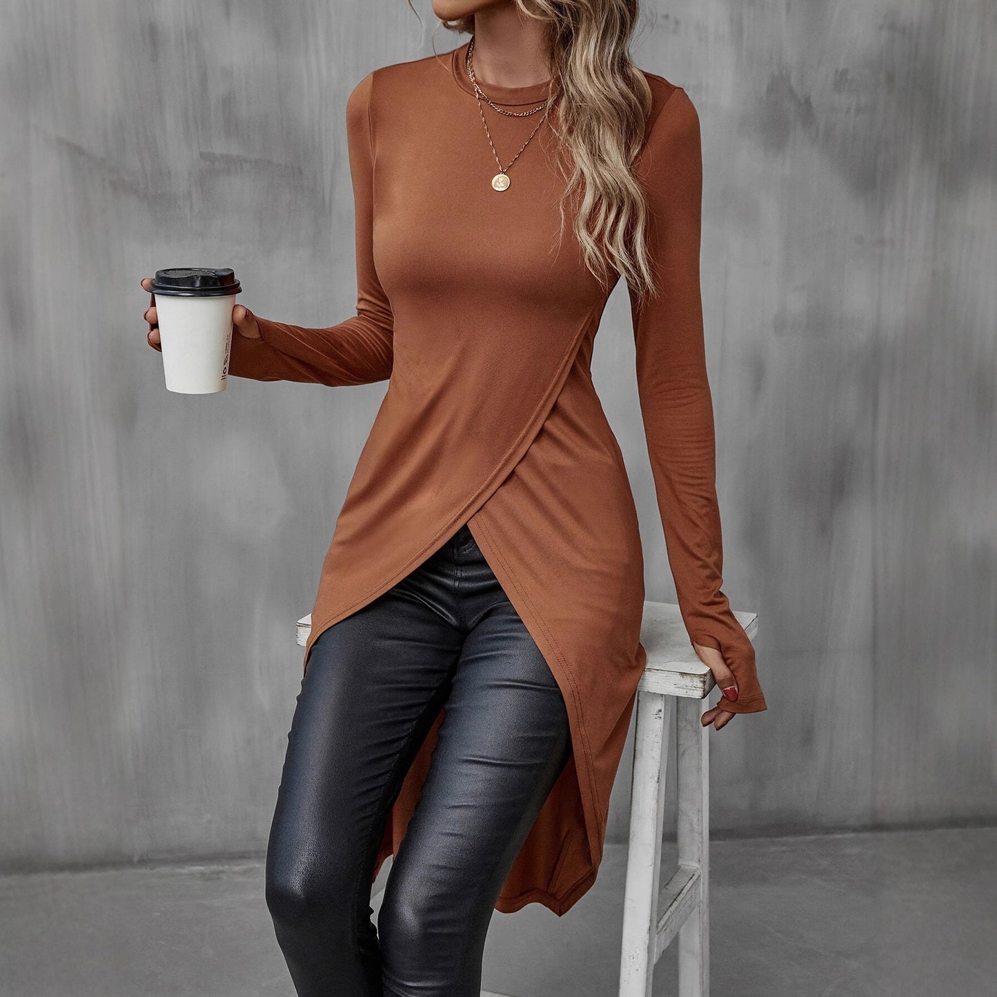 Damen asymmetrisches Longshirt mit eleganter Wickeloptik Stalluxe