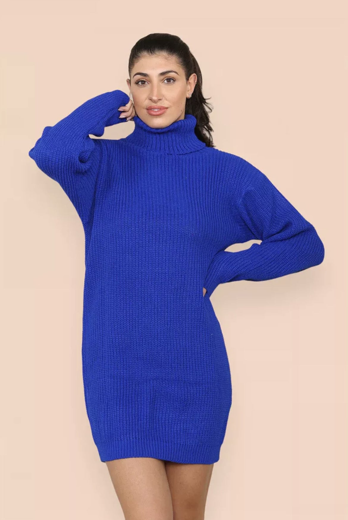 Damen Strickkleid mit hohem Kragen und relaxed Schnitt Stalluxe