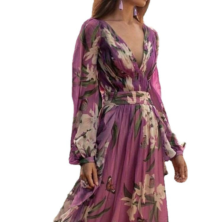 Damen Maxikleid mit tiefem V-Ausschnitt, floralem Design und schwingendem Rock Stalluxe