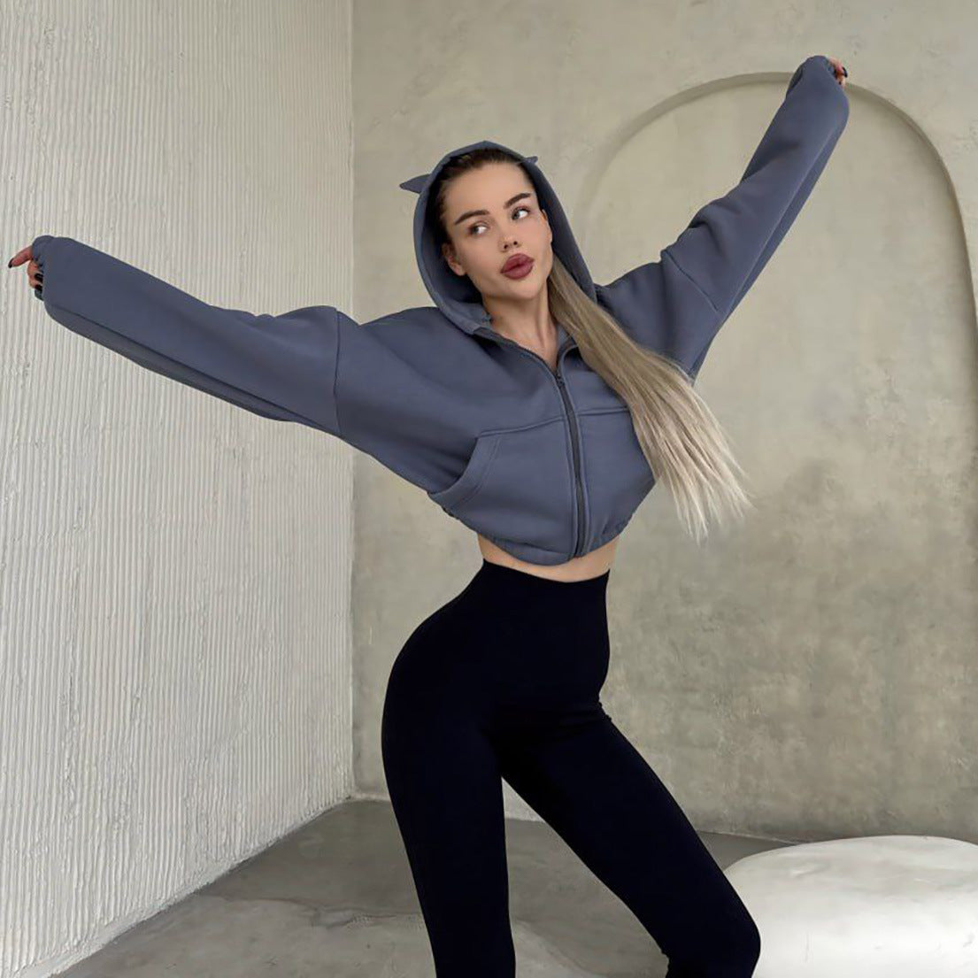 Damen cropped Kapuzenjacke mit einzigartigem Ohren-Design Stalluxe