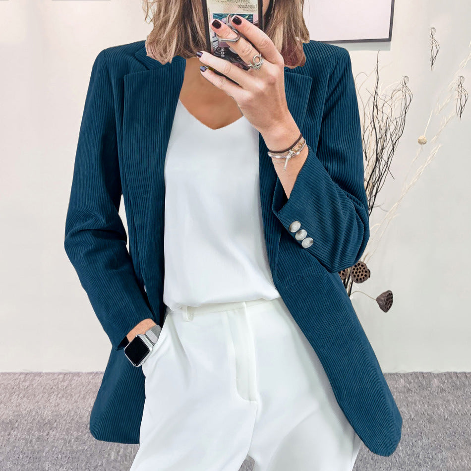 Damen elegante Cordjacke mit strukturiertem Design und modischen Details Stalluxe
