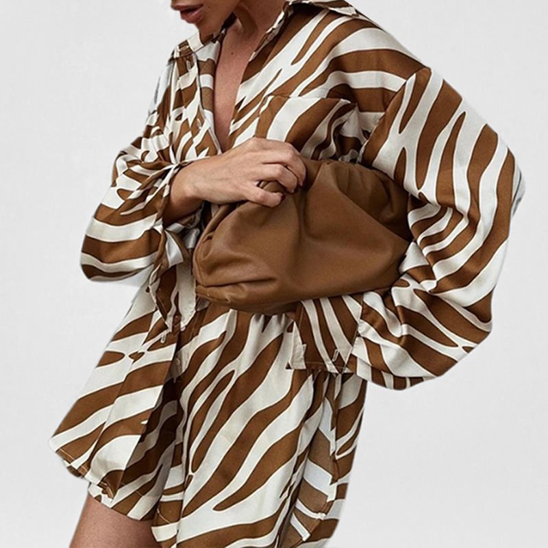 Damen Freizeit-Hemd mit stylischem Tiermuster und lockerer Passform Stalluxe