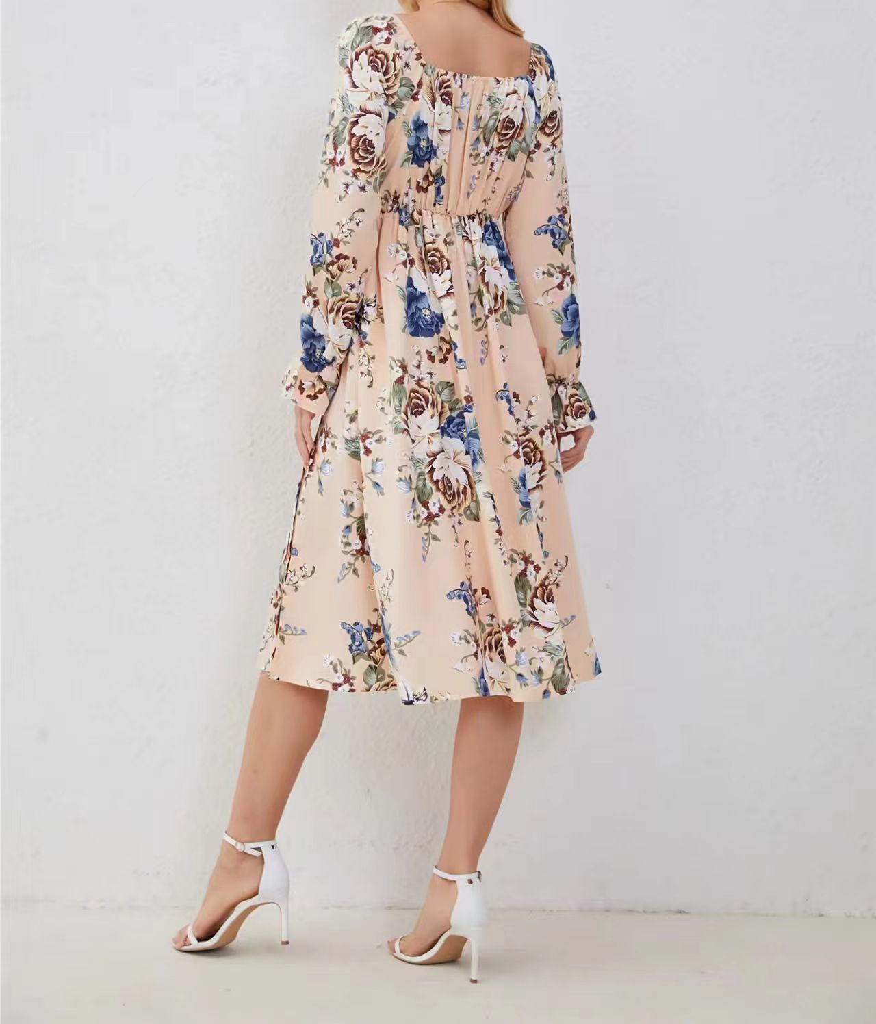 Damen Midi-Kleid mit floralem Muster und seitlichen Schlitzen Stalluxe