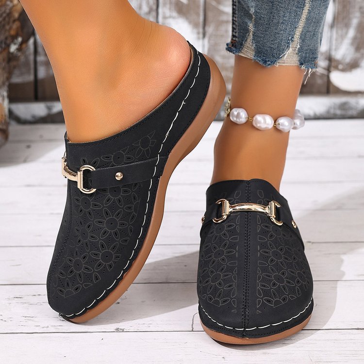 Damen Komfortable Clogs mit floraler Applikation Stalluxe
