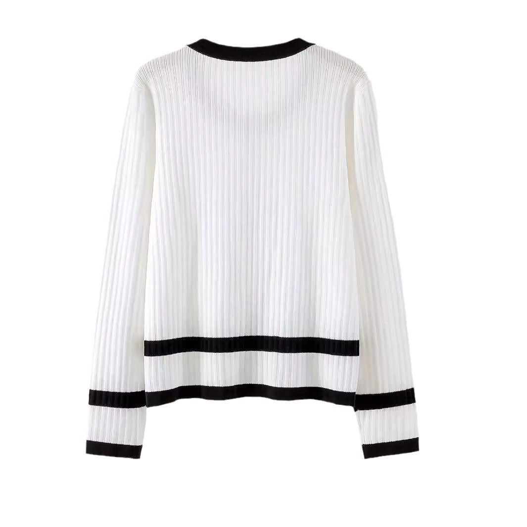 Damen figurbetontes Strickoberteil mit eleganten Knopfdetails Stalluxe