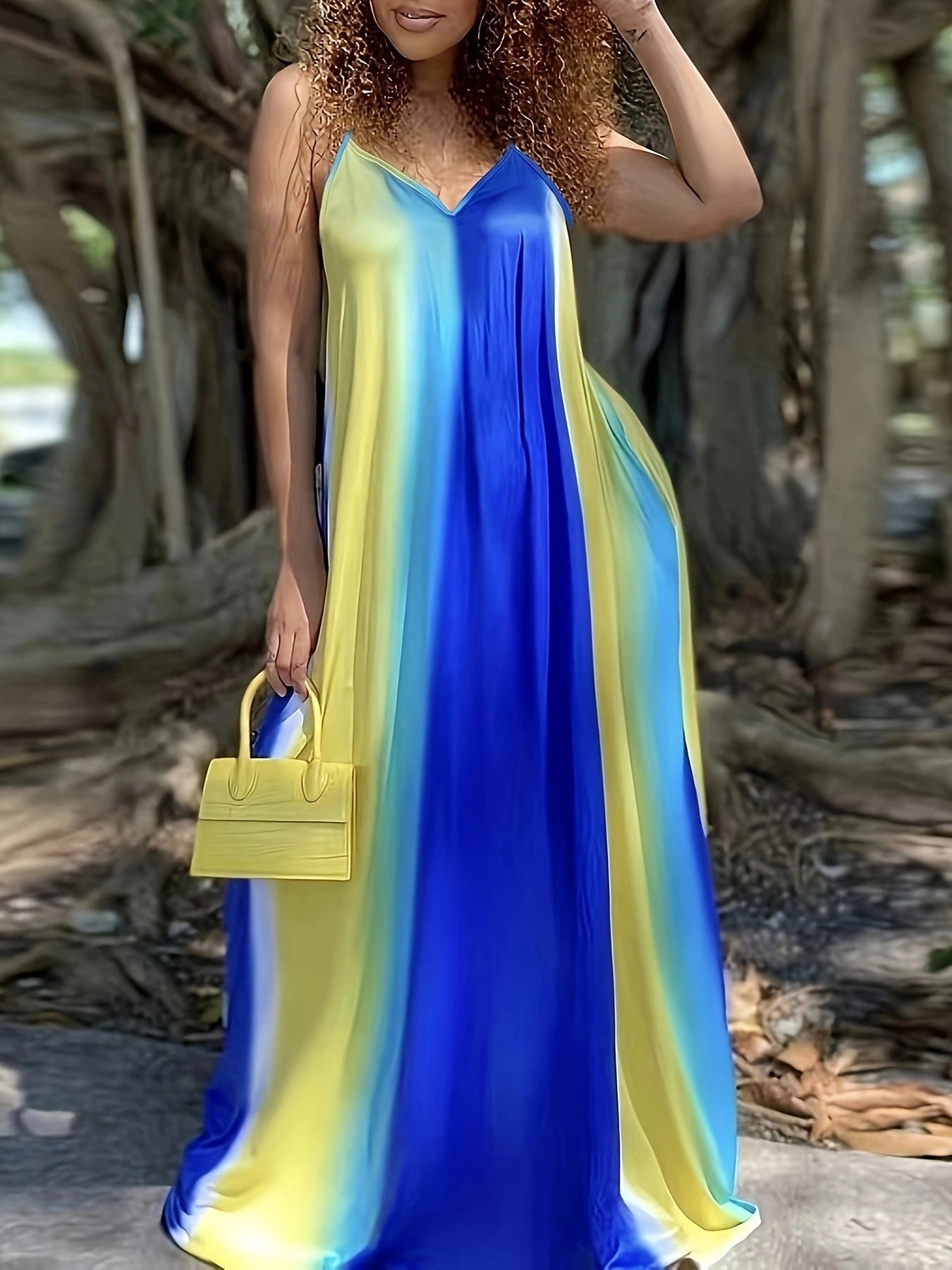 Damen Maxikleid mit fließendem Farbverlauf und zarten Spaghettiträgern Stalluxe
