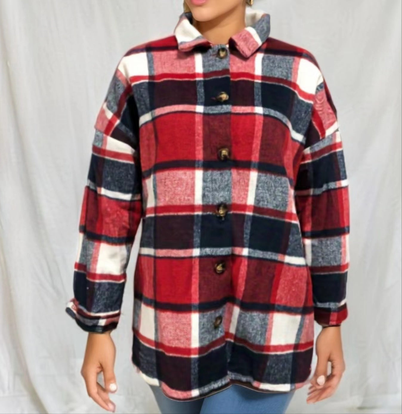 Damen Karojacke aus weichem Flanell mit dekorativen Knöpfen Stalluxe
