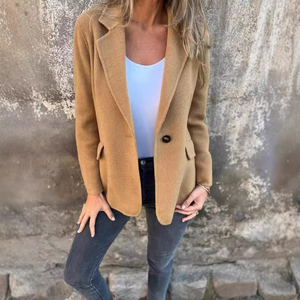 Damen modischer Blazer mit weichem Stoff und eleganten Details Stalluxe