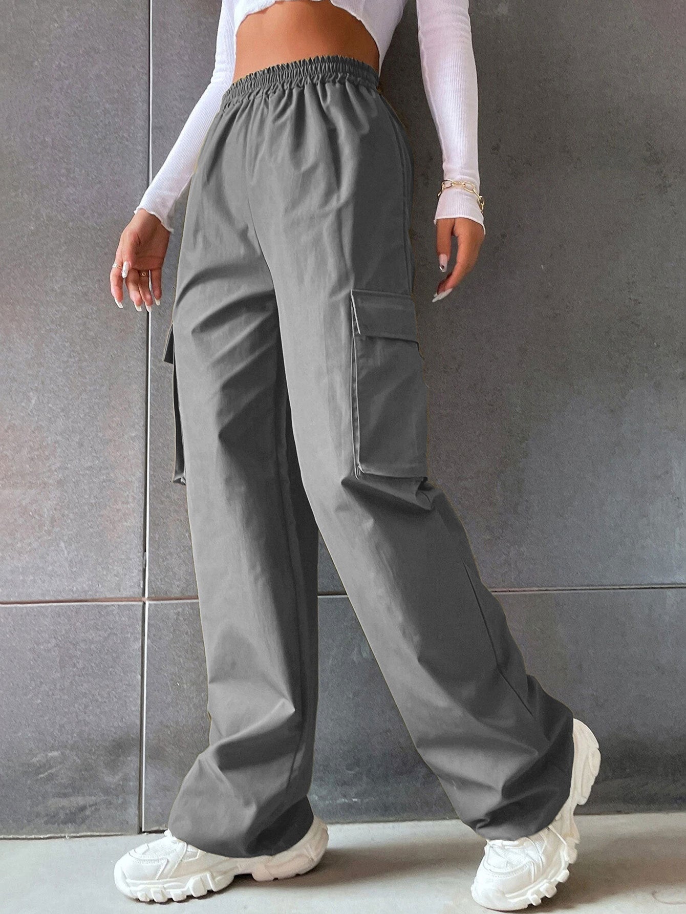 Damen Cargo-Hose mit seitlichen Taschen und elastischem Bund Stalluxe