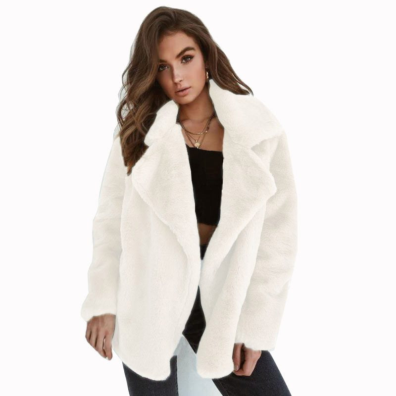 Damen Plüschige Oversized Jacke mit umschlagbarem Kragen und dezentem Schnitt Stalluxe