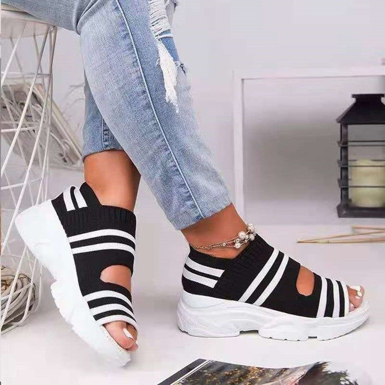 Damen Sandalen mit atmungsaktiver Strick-Oberfläche und übergroßem Komfortfutter Stalluxe