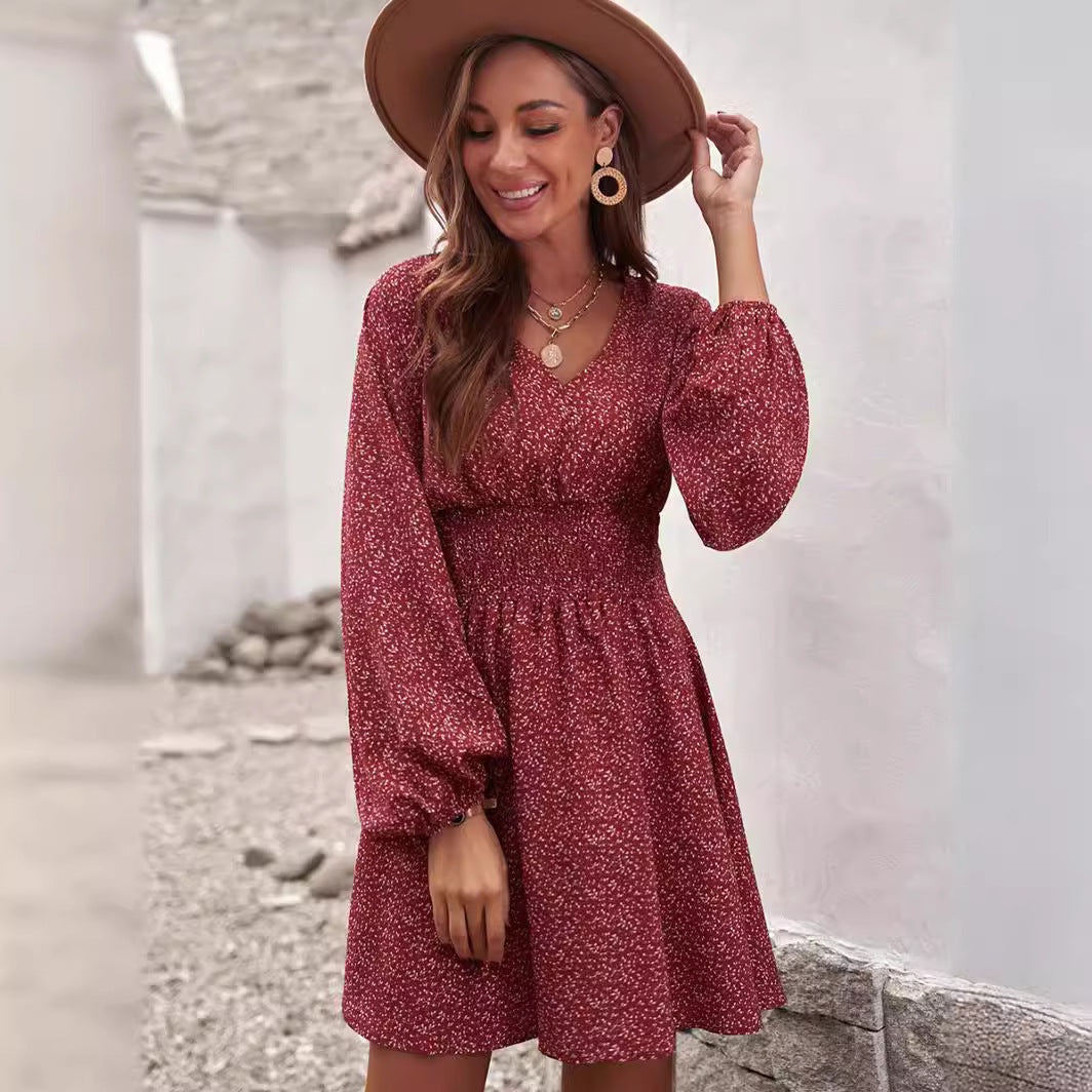 Damen Mini-Kleid mit vorteilhaftem V-Ausschnitt und elastischem Taillengürtel Stalluxe