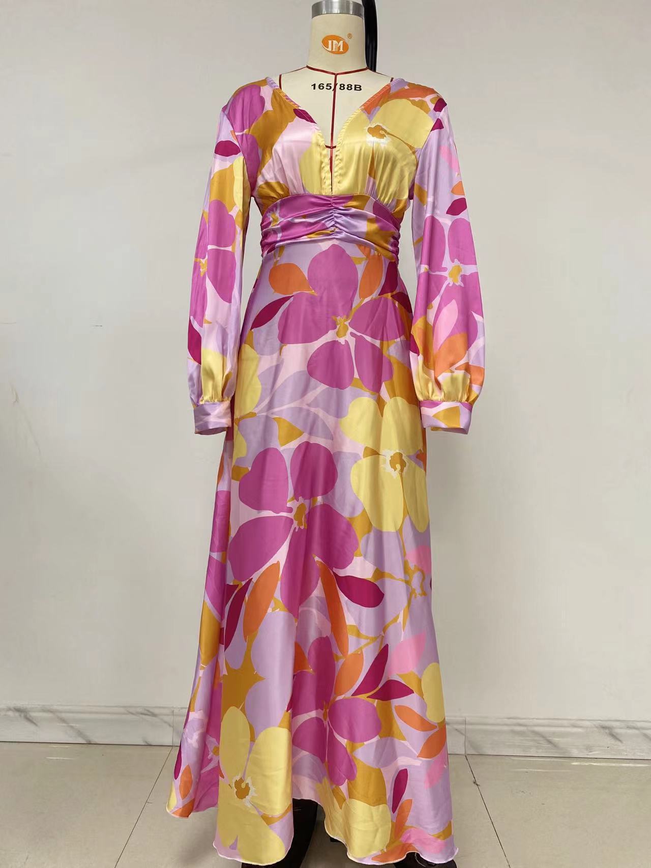 Damen Maxi-Kleid mit tiefem V-Ausschnitt und voluminösen Ärmeln Stalluxe