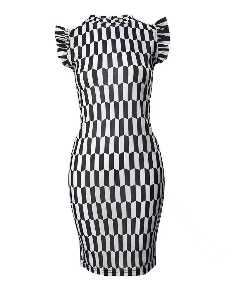 Damen Figurbetontes Kleid mit Rüschendetails und geometrischem Muster Stalluxe