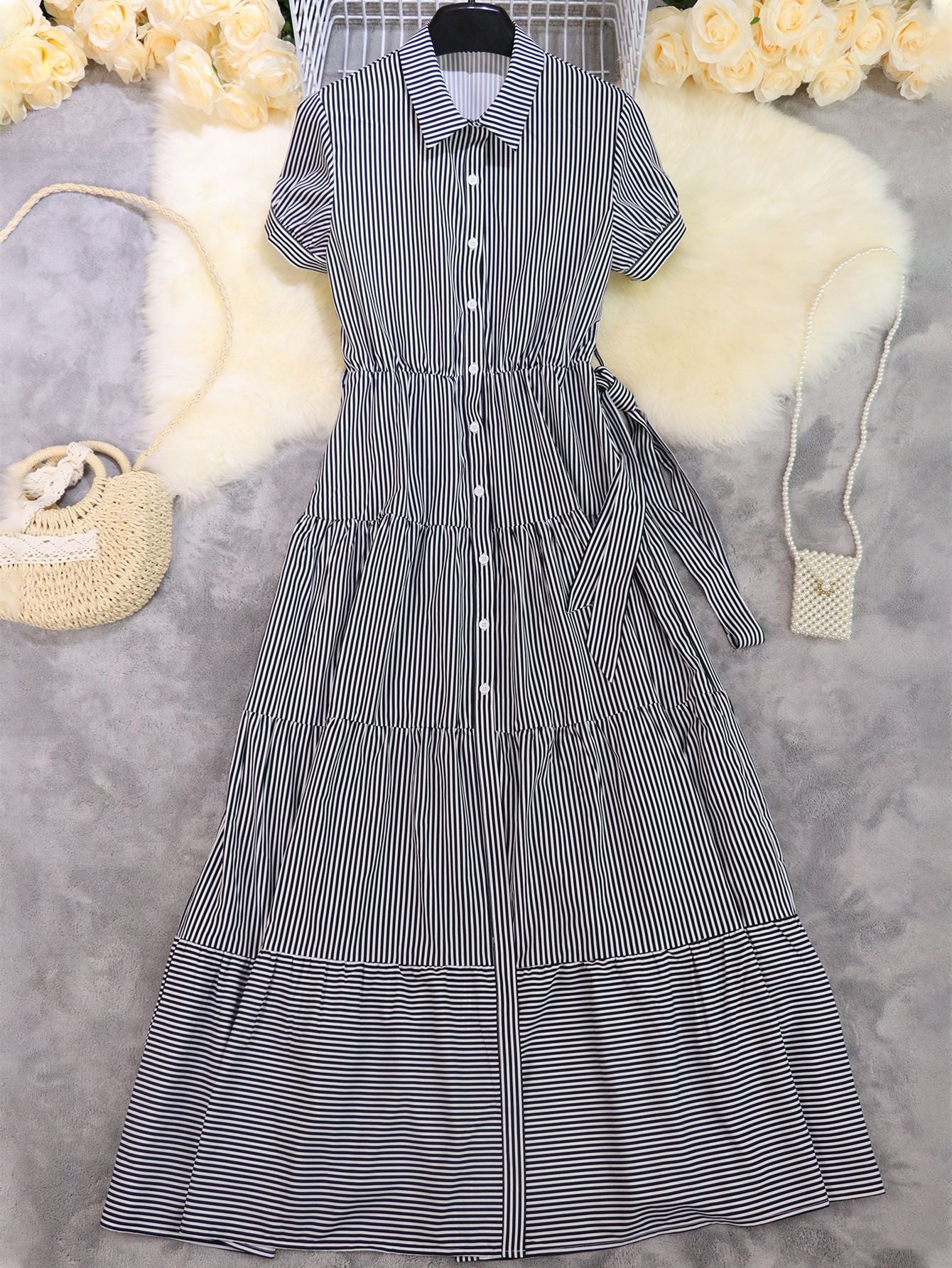 Damen Hemdblusenkleid mit lässigem Streifenmuster und Taillengürtel Stalluxe